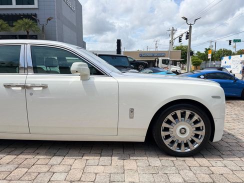 Used 2019 Rolls-Royce Phantom Sedan RWD image 22