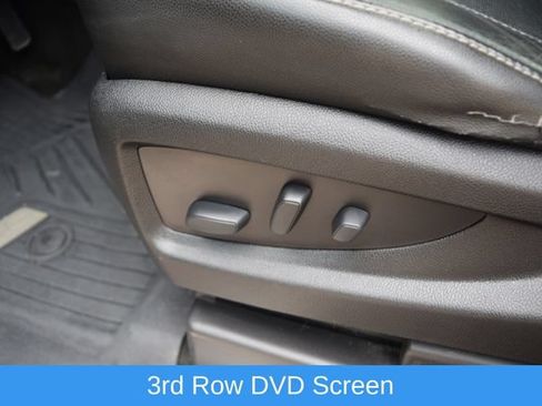 Used 2017 GMC Yukon XL SLT w/ Open Road Package AWD/4WD image 20