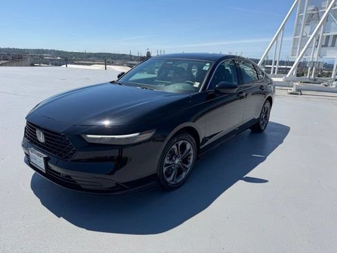 Used 2026 Honda Accord EX-L image 3