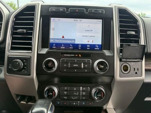 Used 2020 Ford F150 Lariat w/ Equipment Group 502A Luxury AWD/4WD image 6