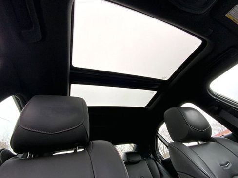 Used 2019 Cadillac CTS Premium Luxury w/ Technology Package image 22