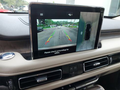 Certified 2022 Lincoln Aviator Reserve w/ Equipment Group 201A image 24