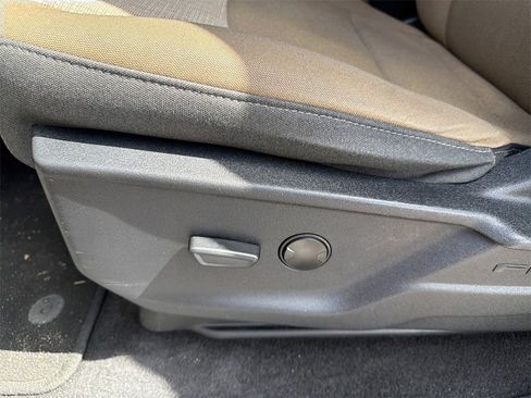 Used 2023 Ford F150 XLT image 13