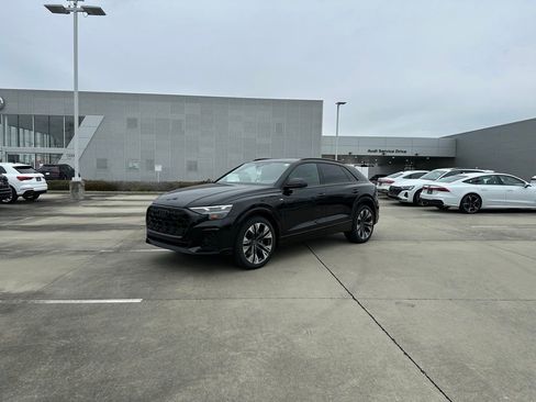 New 2026 Audi Q8 Premium Plus image 1