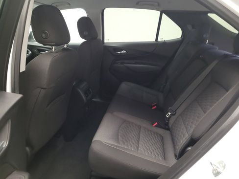 Used 2020 Chevrolet Equinox LT w/ Driver Convenience Package FWD image 18