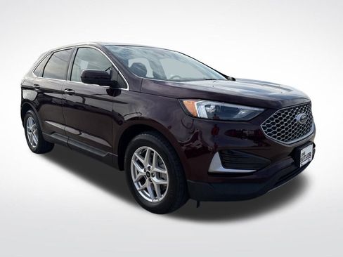 Used 2024 Ford Edge SEL image 11
