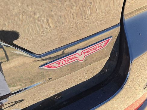 Used 2022 Jeep Grand Cherokee Trailhawk w/ ADV Protech Group II AWD/4WD image 13