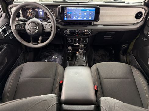Used 2024 Jeep Wrangler Unlimited Sport AWD/4WD image 15