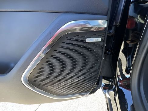 New 2026 Chevrolet Traverse RS w/ LPO, Floor Liner Package image 24