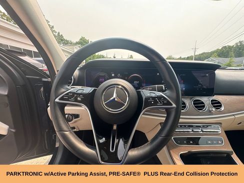 Used 2022 Mercedes-Benz E 350 4MATIC Sedan w/ Driver Assistance Package image 21