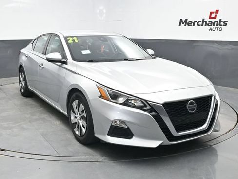 Used 2021 Nissan Altima 2.5 S FWD image 1