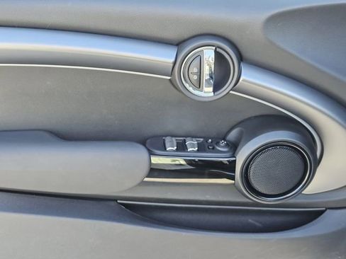 Used 2024 MINI Cooper Signature image 25