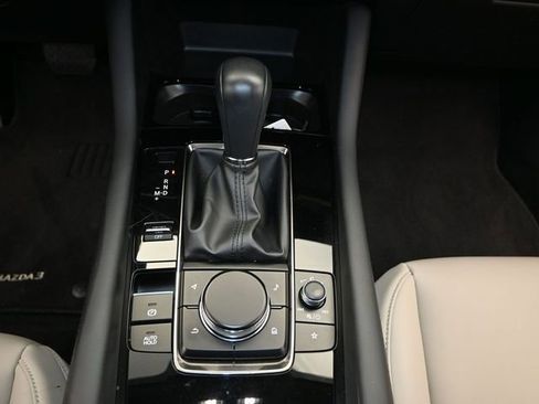 Used 2025 MAZDA MAZDA3 s image 8