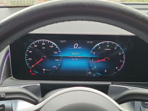 Used 2020 Mercedes-Benz GLB 250 image 21
