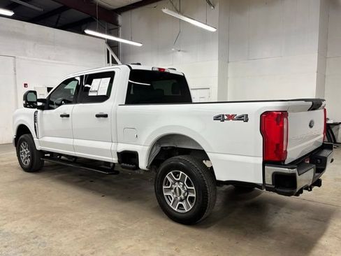 Used 2025 Ford F250 XLT AWD/4WD image 5
