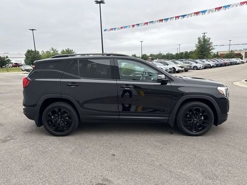 Certified 2021 GMC Terrain SLT w/ Infotainment Package II AWD/4WD image 6