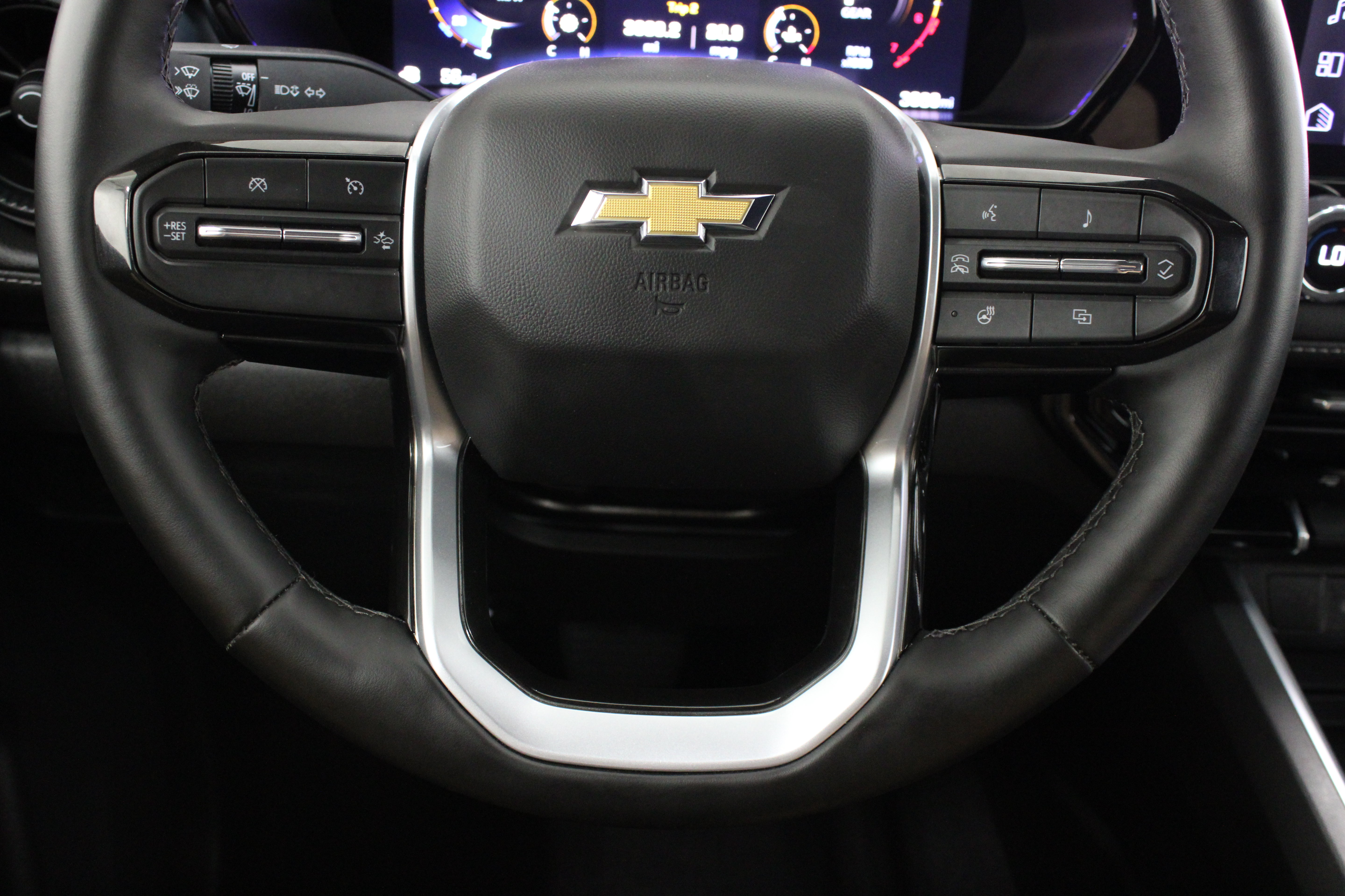Used 2026 Chevrolet Colorado LT w/ LT Convenience Package RWD image 25