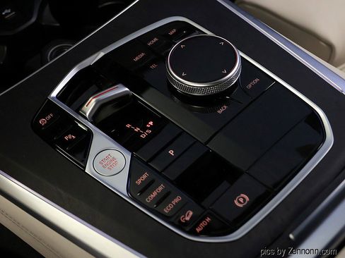 Certified 2024 BMW X5 xDrive40i w/ Premium Package image 26