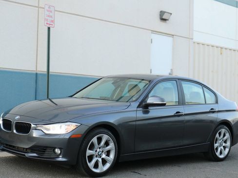 Used 2013 BMW 335i Sedan image 3
