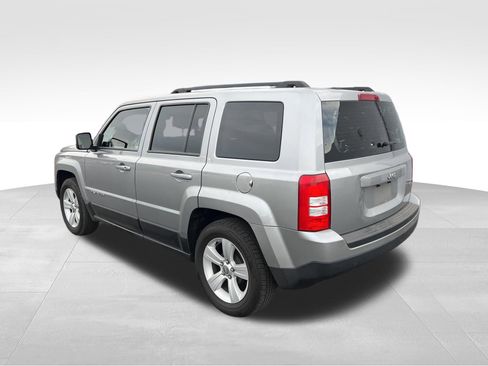 Used 2016 Jeep Patriot Latitude image 7