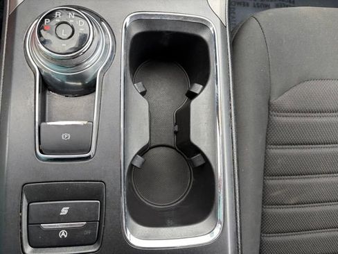 Used 2020 Ford Fusion SE FWD image 27