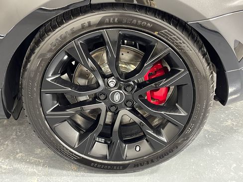 Used 2020 Land Rover Range Rover Sport HST AWD/4WD image 36
