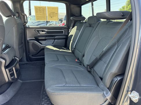 Used 2025 RAM 1500 Big Horn AWD/4WD image 30