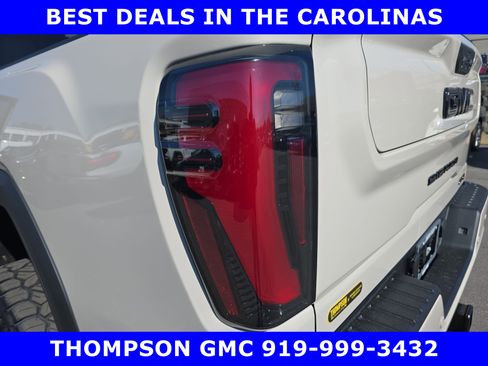 New 2026 GMC Sierra 2500 AT4 AWD/4WD image 37
