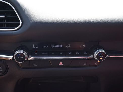 Used 2025 MAZDA CX-30 AWD 2.5 S w/ Preferred Package image 19
