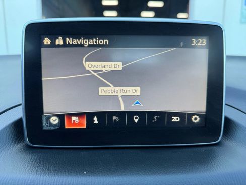 Used 2015 MAZDA MAZDA3 s Touring image 36