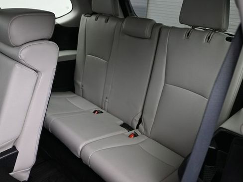 Certified 2024 Toyota Grand Highlander XLE image 28