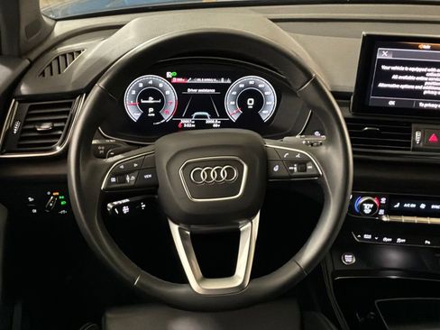 Used 2023 Audi Q5 2.0T Premium Plus w/ Premium Plus Package AWD/4WD image 13