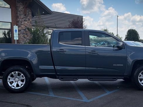 Used 2019 Chevrolet Colorado LT w/ LT Convenience Package AWD/4WD image 14