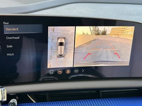 New 2026 Cadillac Optiq Luxury 1 image 19