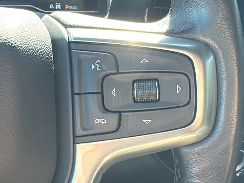 Used 2022 Chevrolet Silverado 1500 LT AWD/4WD image 13