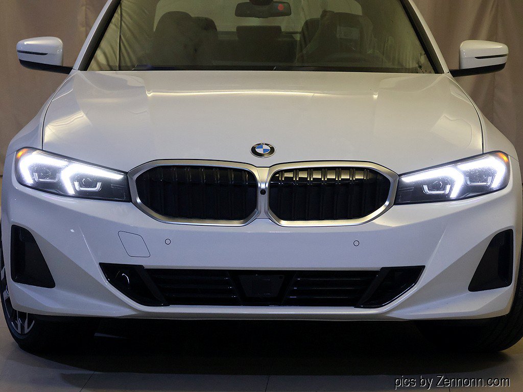 Used 2026 BMW 330i xDrive Sedan w/ Premium Package AWD/4WD image 6