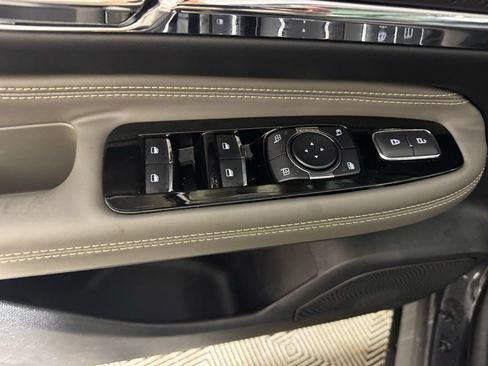 Certified 2025 Lincoln Corsair Grand Touring w/ Equipment Group 301A AWD/4WD image 29
