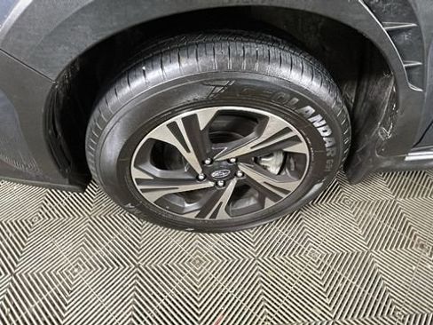 Used 2025 Subaru Crosstrek 2.0i Premium AWD/4WD image 10
