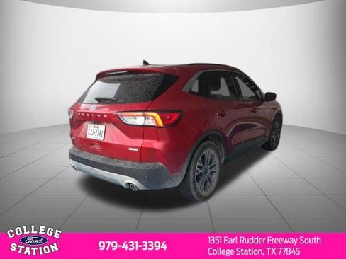 Used 2020 Ford Escape SEL image 6