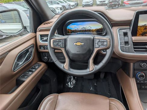 Used 2024 Chevrolet Tahoe High Country w/ Premium Package 2 AWD/4WD image 20