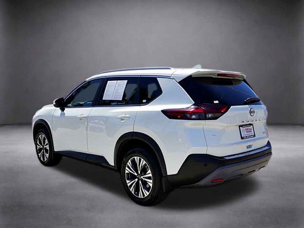 Used 2023 Nissan Rogue SV w/ SV Premium B Package FWD image 7
