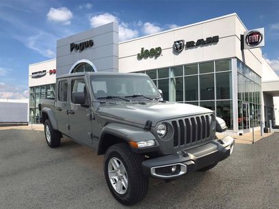 Used 2022 Jeep Gladiator Sport