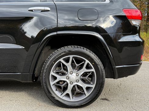 Used 2020 Jeep Grand Cherokee Overland image 8