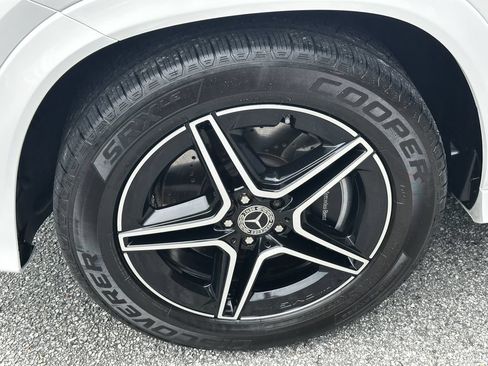 Certified 2025 Mercedes-Benz GLE 450 4MATIC w/ AMG Line Exterior image 13