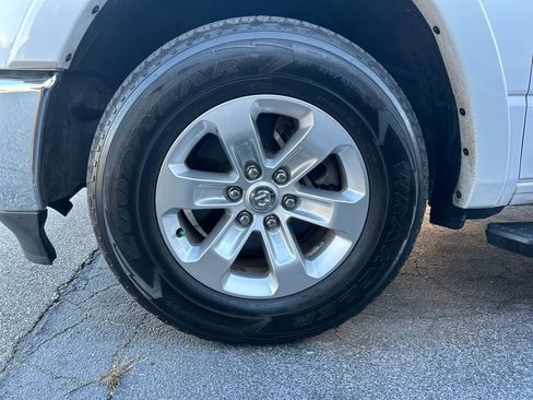 Used 2021 RAM 1500 Laramie image 26