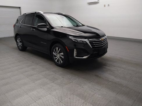 Used 2022 Chevrolet Equinox Premier AWD/4WD image 13