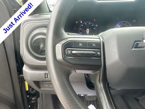 Used 2024 Chevrolet Colorado Trail Boss w/ Advanced Trailering Package AWD/4WD image 19