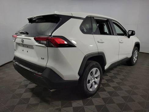 Used 2024 Toyota RAV4 LE image 8