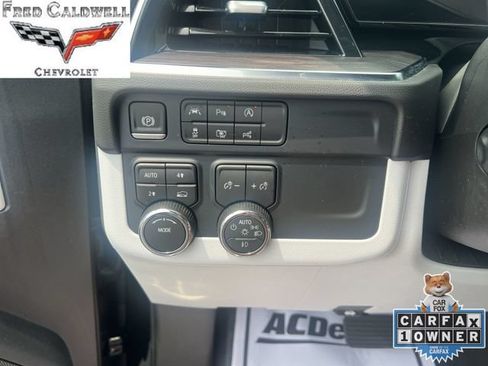 Used 2025 Chevrolet Tahoe Premier AWD/4WD image 23