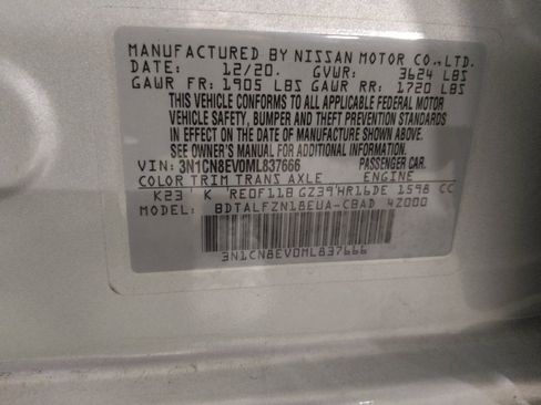 Used 2021 Nissan Versa SV FWD image 33